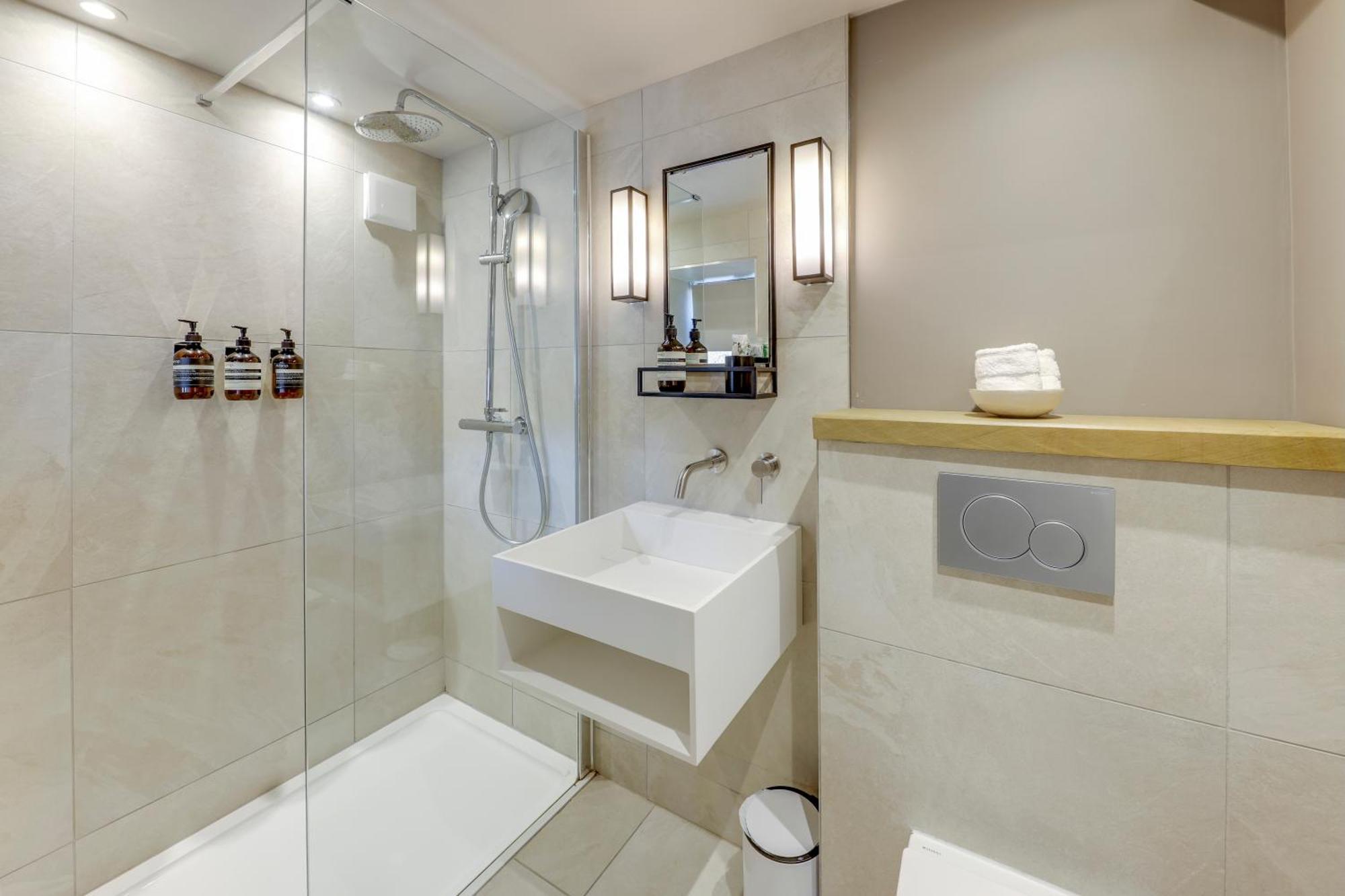Apartments For Two In Brand New Luxury Rural Farmhouse Escape ラムズボトム エクステリア 写真
