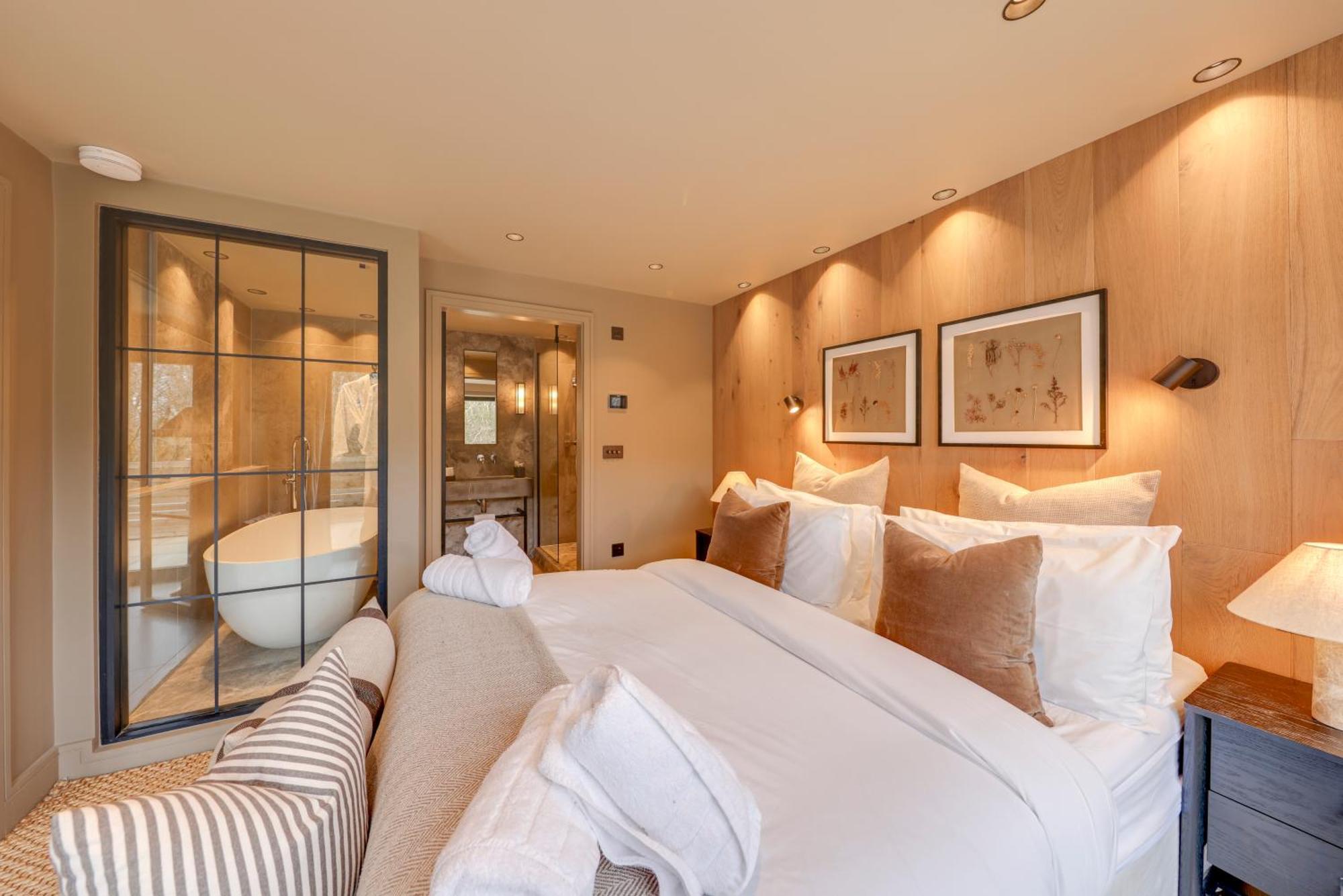Apartments For Two In Brand New Luxury Rural Farmhouse Escape ラムズボトム エクステリア 写真