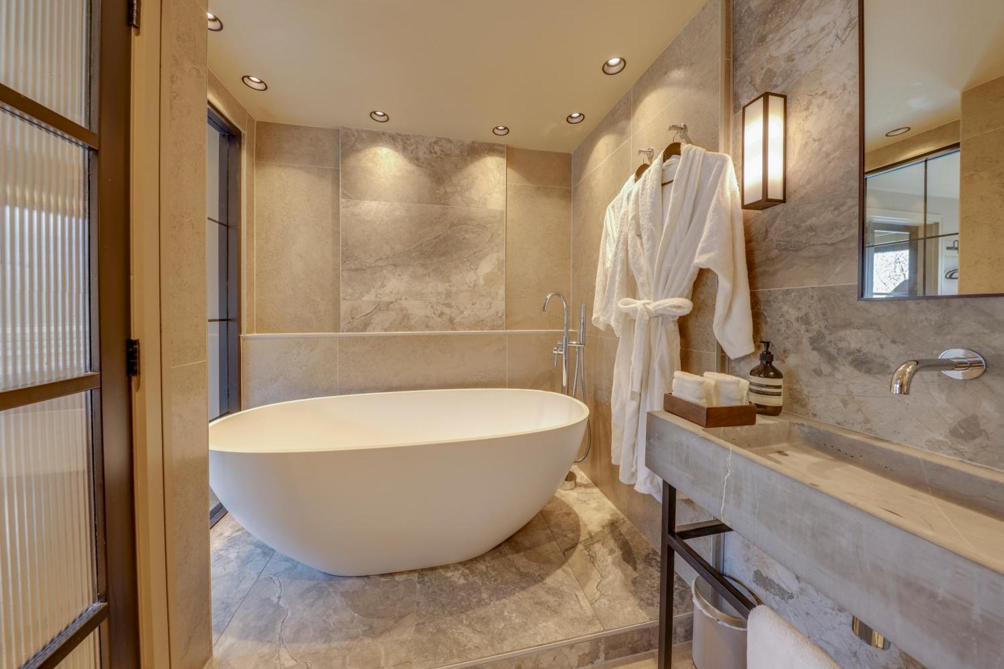 Apartments For Two In Brand New Luxury Rural Farmhouse Escape ラムズボトム エクステリア 写真